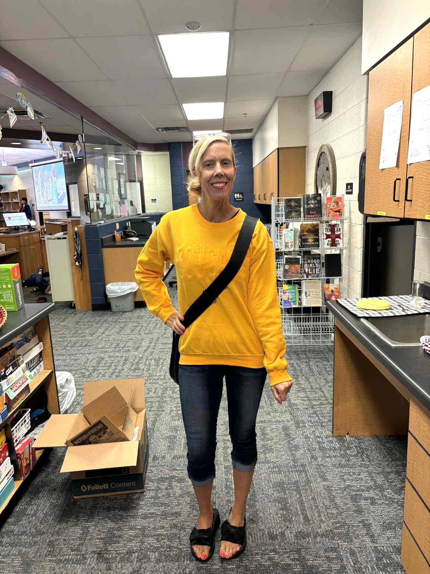 COUGARS Raggy Edge Appliqué Sweatshirt